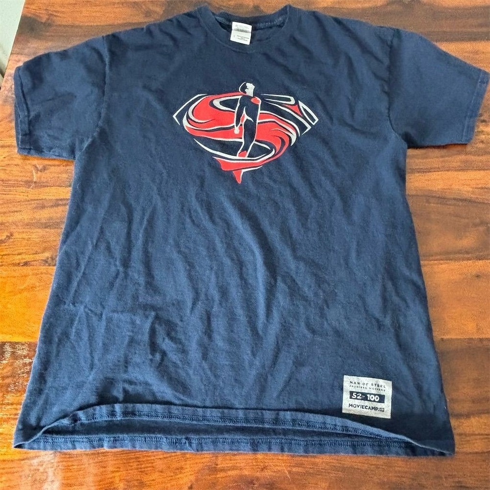 Limited Edition Man of Steel‎ Premiere T-Shirt Size L